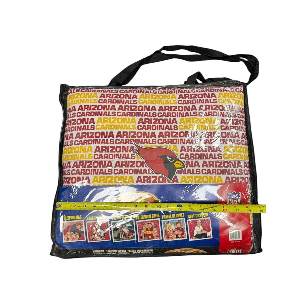 Arizona Cardinals NFL Football 7 in 1 Sleeping Bag Stadium Wrap Seat Cushion NEW